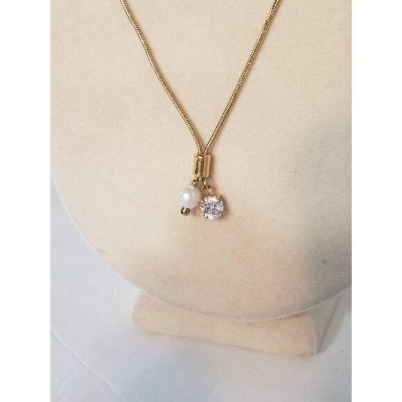 Vintage Monet necklace rhinestone diamond and faux pearl gold - Picture 8 of 8